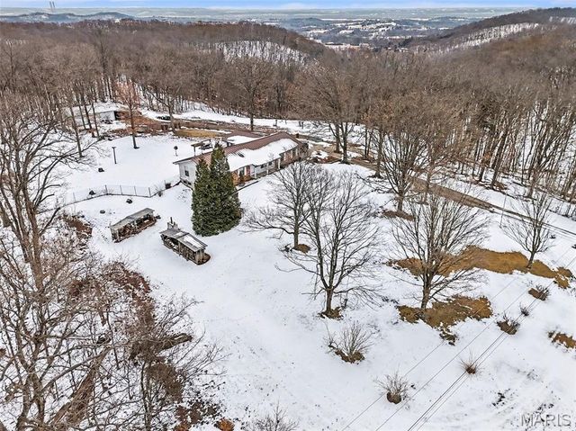 5520 Highway T, Augusta, MO 63332