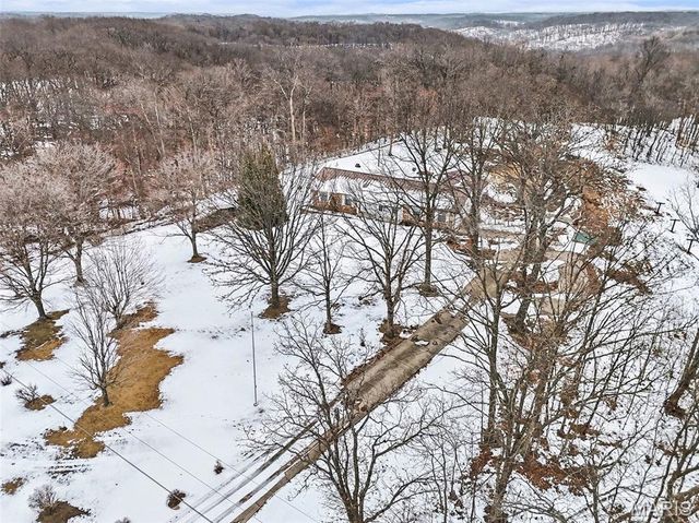 5520 Highway T, Augusta, MO 63332