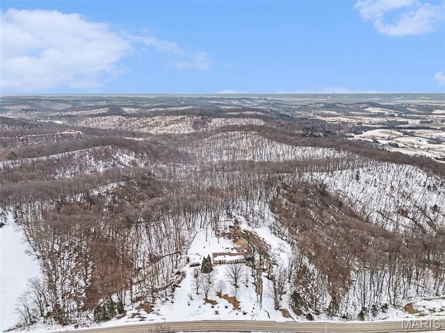 5520 Highway T, Augusta, MO 63332