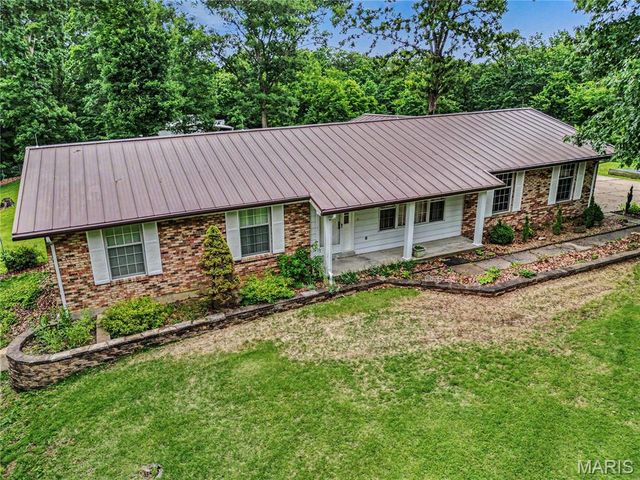 5520 Highway T, Augusta, MO 63332