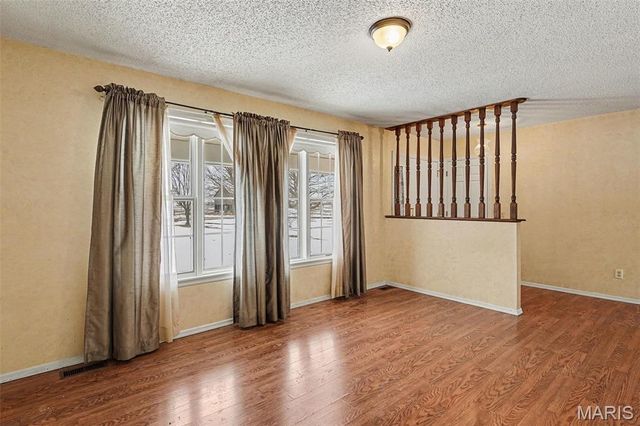 5520 Highway T, Augusta, MO 63332