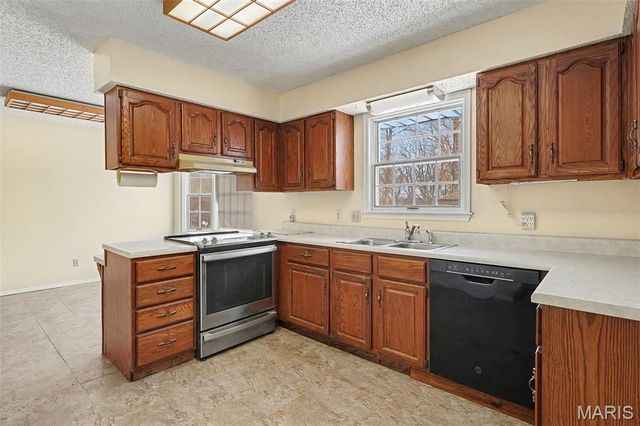 5520 Highway T, Augusta, MO 63332