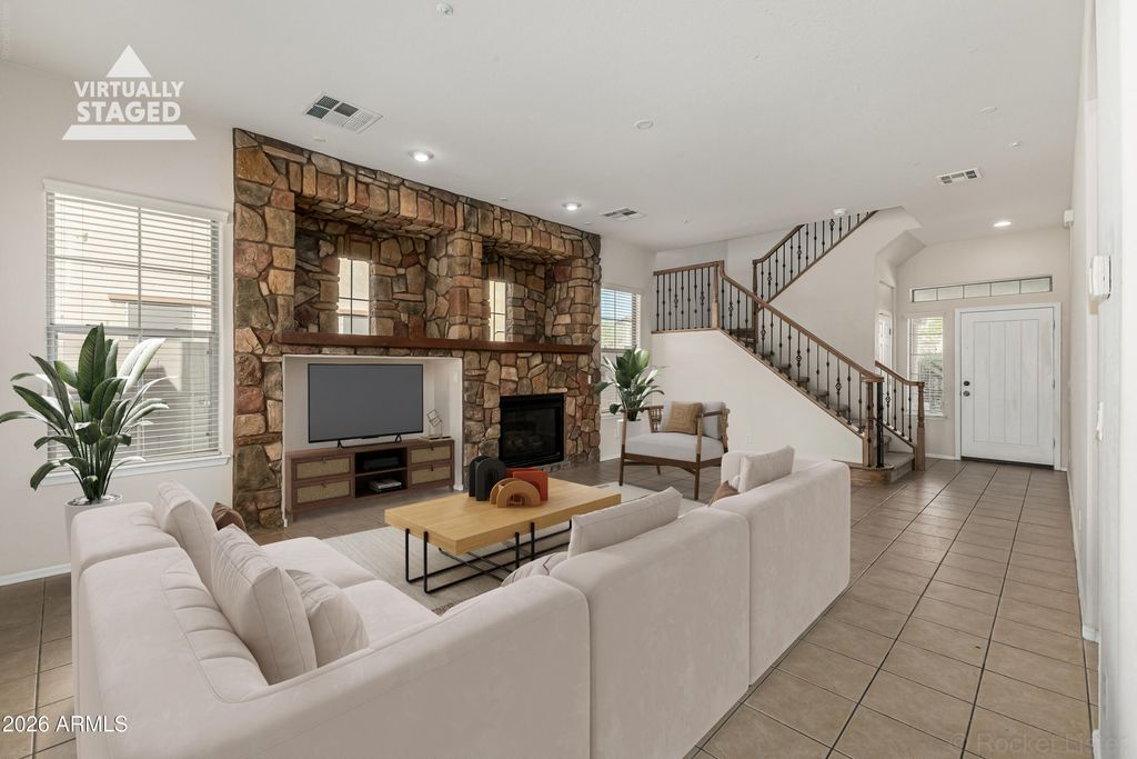 13464 S 186TH Avenue, Goodyear, AZ 85338 — photo 5