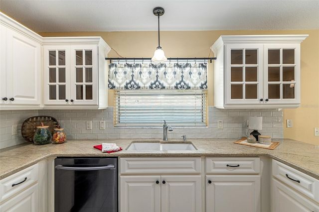 110 CHULA VISTA AVENUE, The Villages, FL 32159