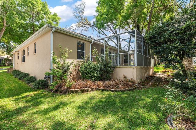 110 CHULA VISTA AVENUE, Lady Lake, FL 32159