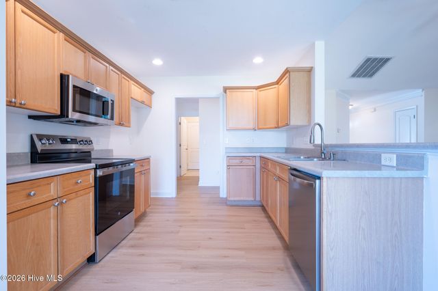 359 Putnam Drive, Wilmington, NC 28411