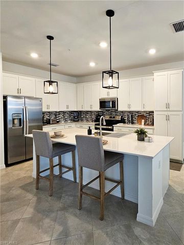 5807 Double Eagle CIR 4645, Ave Maria, FL 34142