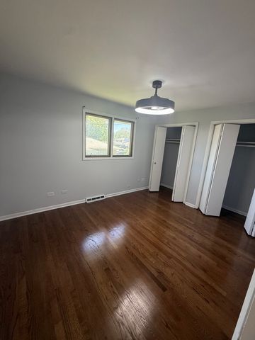 942 E 168th Street, South Holland, IL 60473