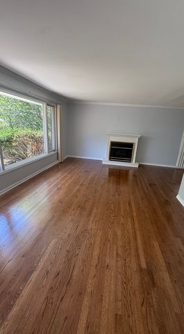 942 E 168th Street, South Holland, IL 60473