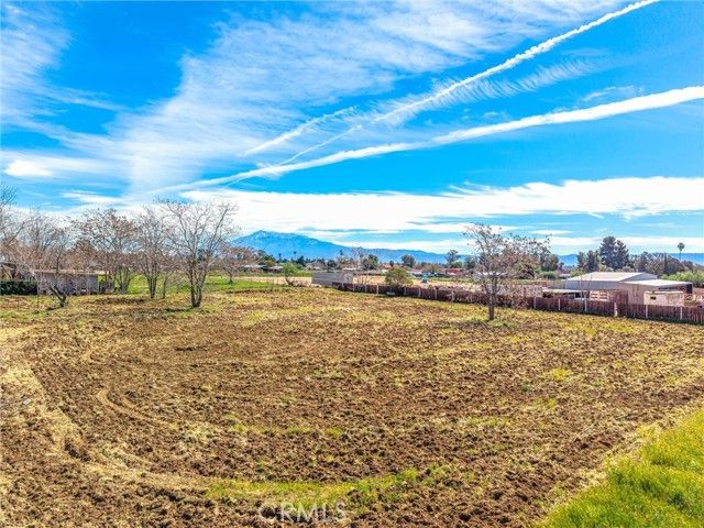 38535 Vineland, Cherry Valley, CA 92223