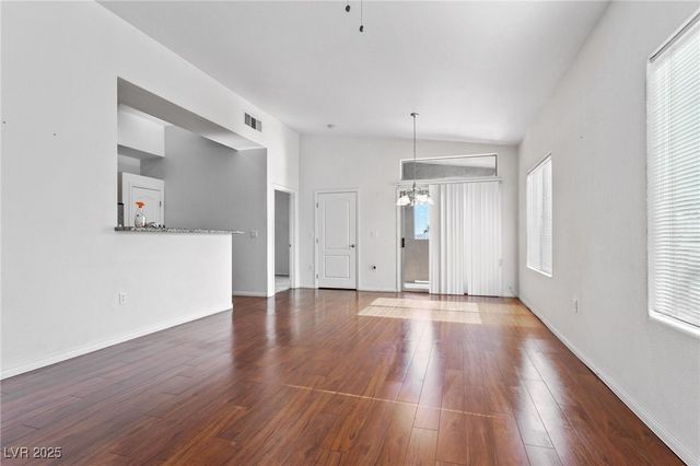 8805 Jeffreys Street 2002, Las Vegas, NV 89123