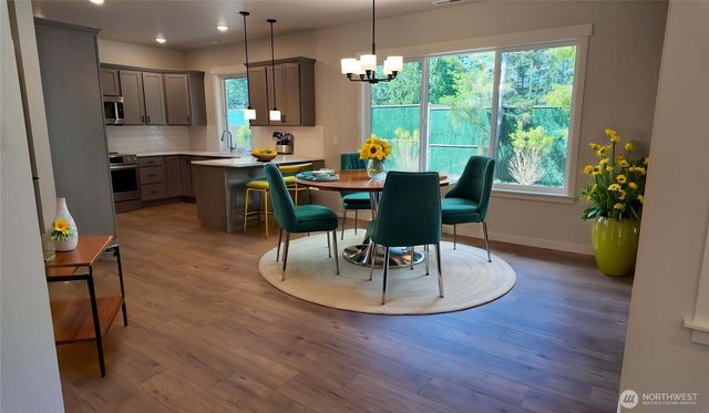 33 E Michelle Court, Union, WA 98592