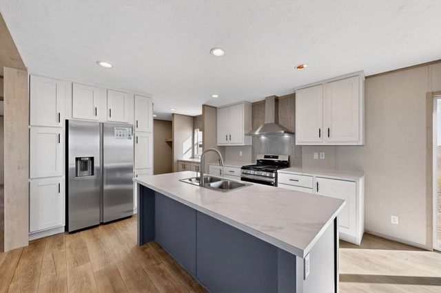 28 Scarlett O'Hara Street, Moriarty, NM 87035