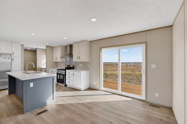 28 Scarlett O'Hara Street, Moriarty, NM 87035