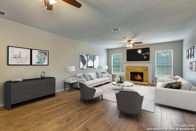 133 Deerwood Oaks, Boerne, TX 78006