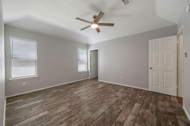 7501 Whistlestop DR, Austin, TX 78749