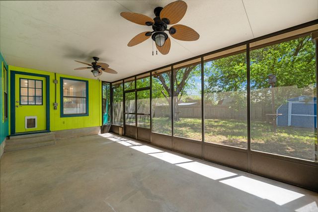 7501 Whistlestop DR, Austin, TX 78749