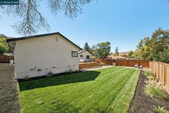 3208 Camino Colorados, Lafayette, CA 94549