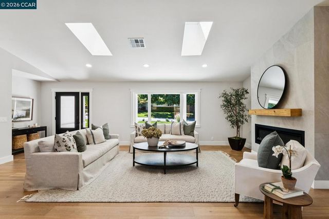 3208 Camino Colorados, Lafayette, CA 94549