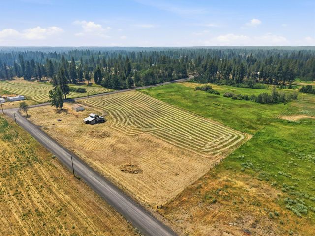 1410 W Paradise Rd, Spokane, WA 99224