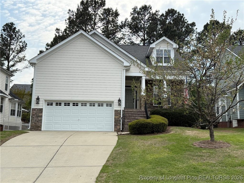147 Lamplighter Way, Spring Lake, NC 28390