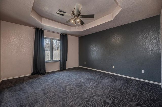 605 Verreaux Drive, Norman, OK 73072