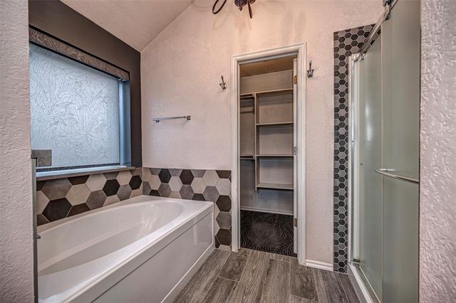 605 Verreaux Drive, Norman, OK 73072