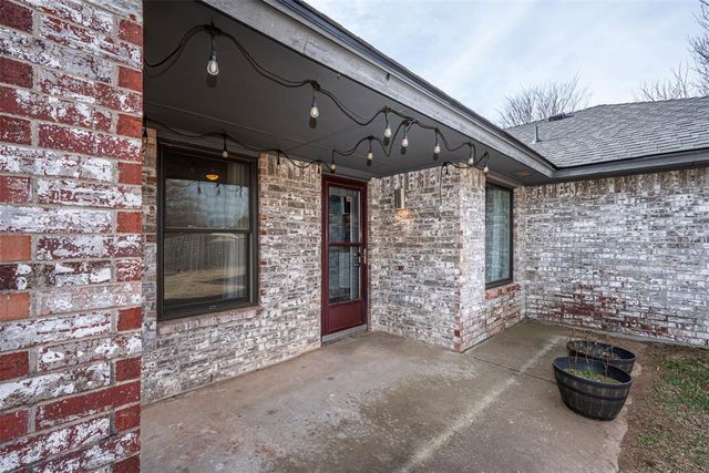 605 Verreaux Drive, Norman, OK 73072