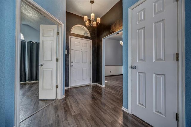 605 Verreaux Drive, Norman, OK 73072