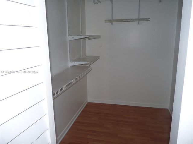 14301 N Kendall Dr 204B, Miami, FL 33186