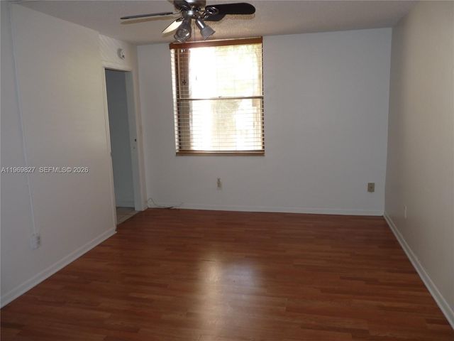 14301 N Kendall Dr 204B, Miami, FL 33186