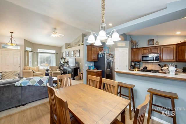 16715 Tullamore, Nampa, ID 83687