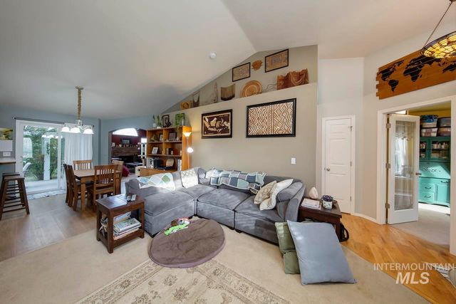 16715 Tullamore, Nampa, ID 83687