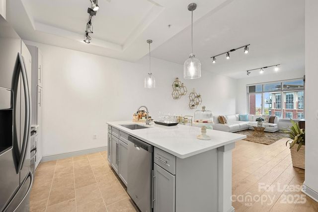 125 W Tremont Avenue A1B, Charlotte, NC 28203