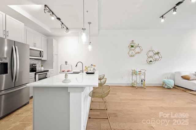 125 W Tremont Avenue A1B, Charlotte, NC 28203