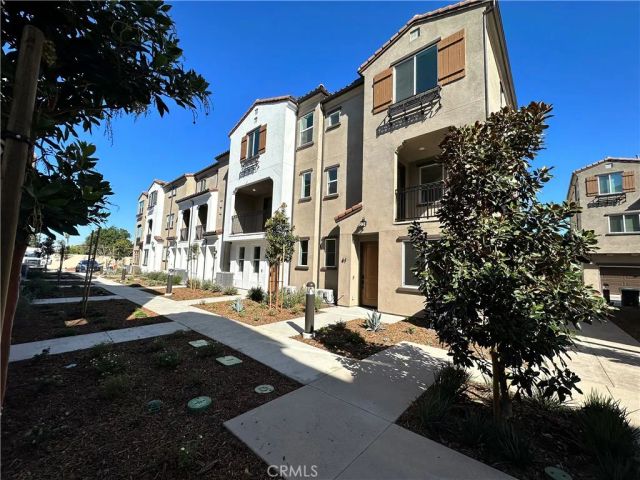 2317 W Broadway 41, Anaheim, CA 92804