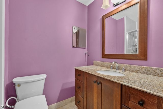 352 Cotswold Pl, Franklin Twp., NJ 08873