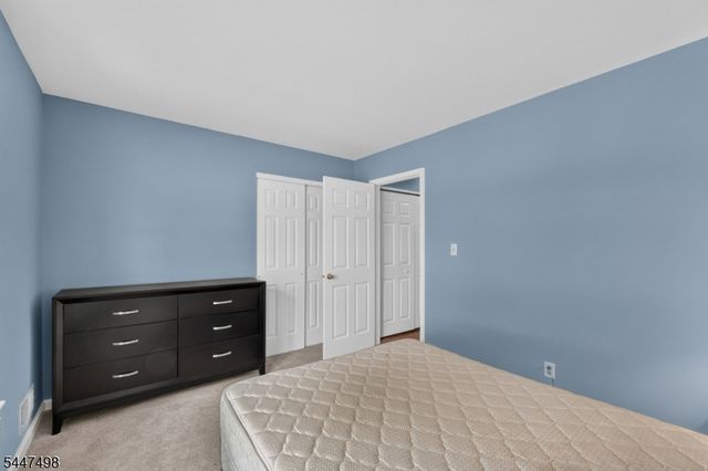 352 Cotswold Pl, Franklin Twp., NJ 08873