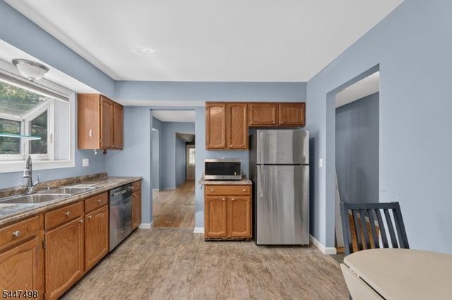 352 Cotswold Pl, Franklin Twp., NJ 08873