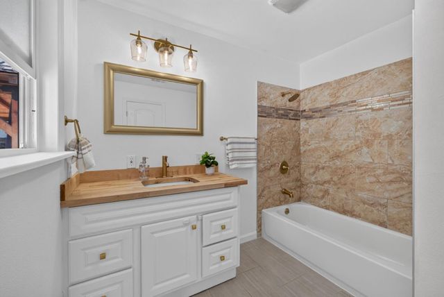 1456 B Street, Hayward, CA 94541