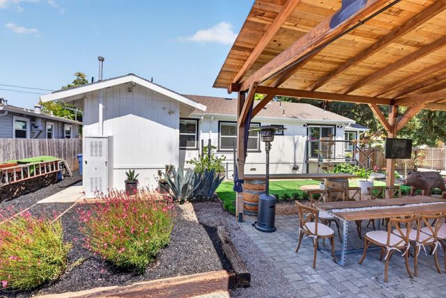 1456 B Street, Hayward, CA 94541