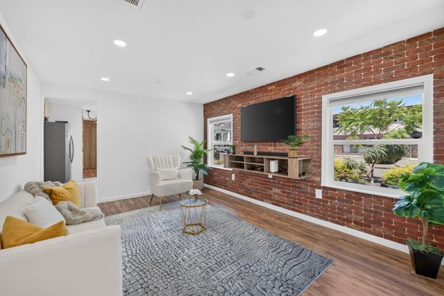 1456 B Street, Hayward, CA 94541