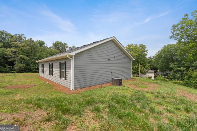 2270 Floyd Road, Gainesville, GA 30507