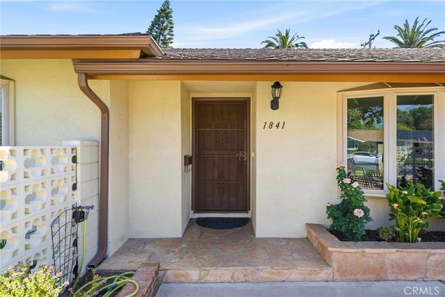 1841 N Lincoln, Orange, CA 92865