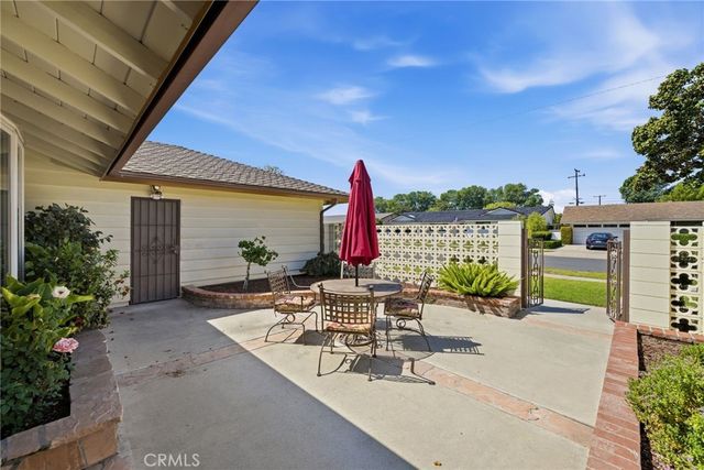 1841 N Lincoln, Orange, CA 92865
