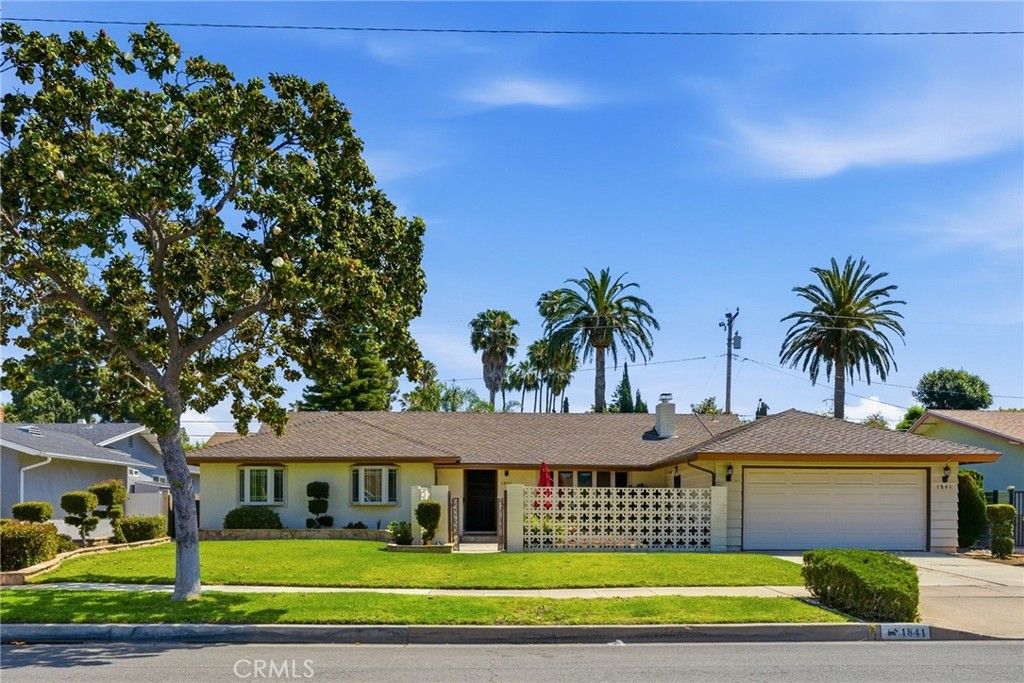 1841 N Lincoln, Orange, CA 92865