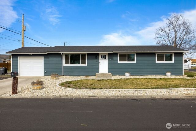 911 1ST NE, Ephrata, WA 98823