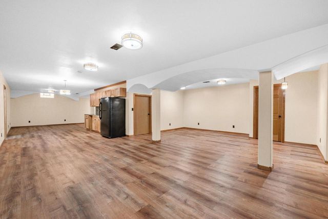 572 Nordic COURT, Slinger, WI 53086