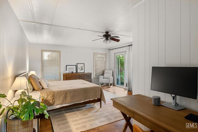 8536 Kern Canyon Road 195, Bakersfield, CA 93306