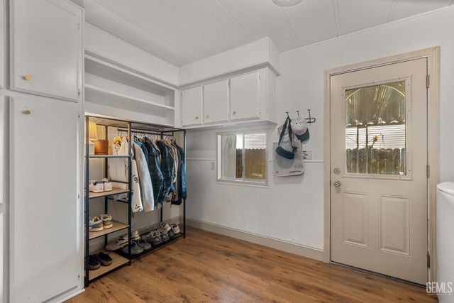 8536 Kern Canyon Road 195, Bakersfield, CA 93306